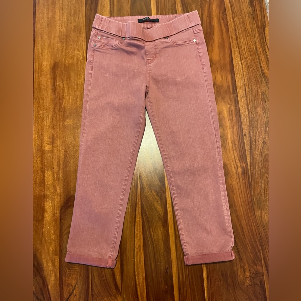 Liverpool Jeans Company Pull-On Pink Crop Size 6/28